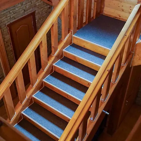 Otel Na Penkah Yaremche