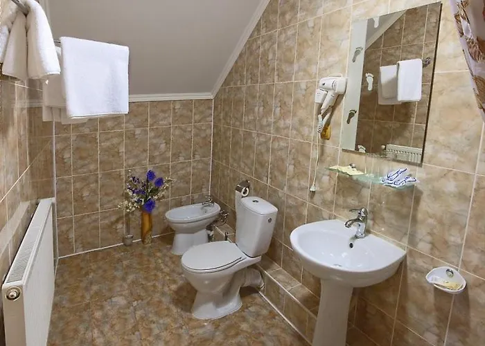 Ξενοδοχείο Na Penkah 2*